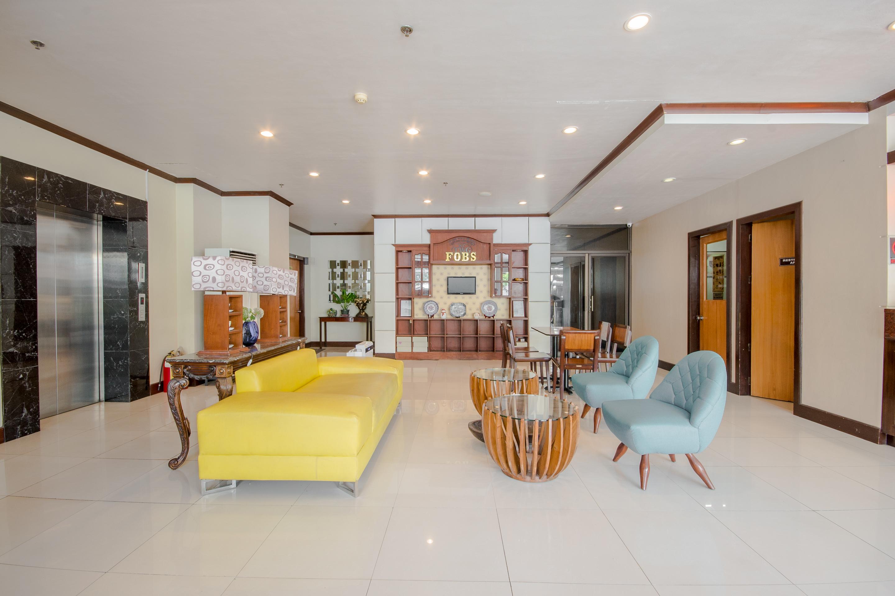 Fuente Oro Business Suites Cebu Powered By Cocotel Exterior foto