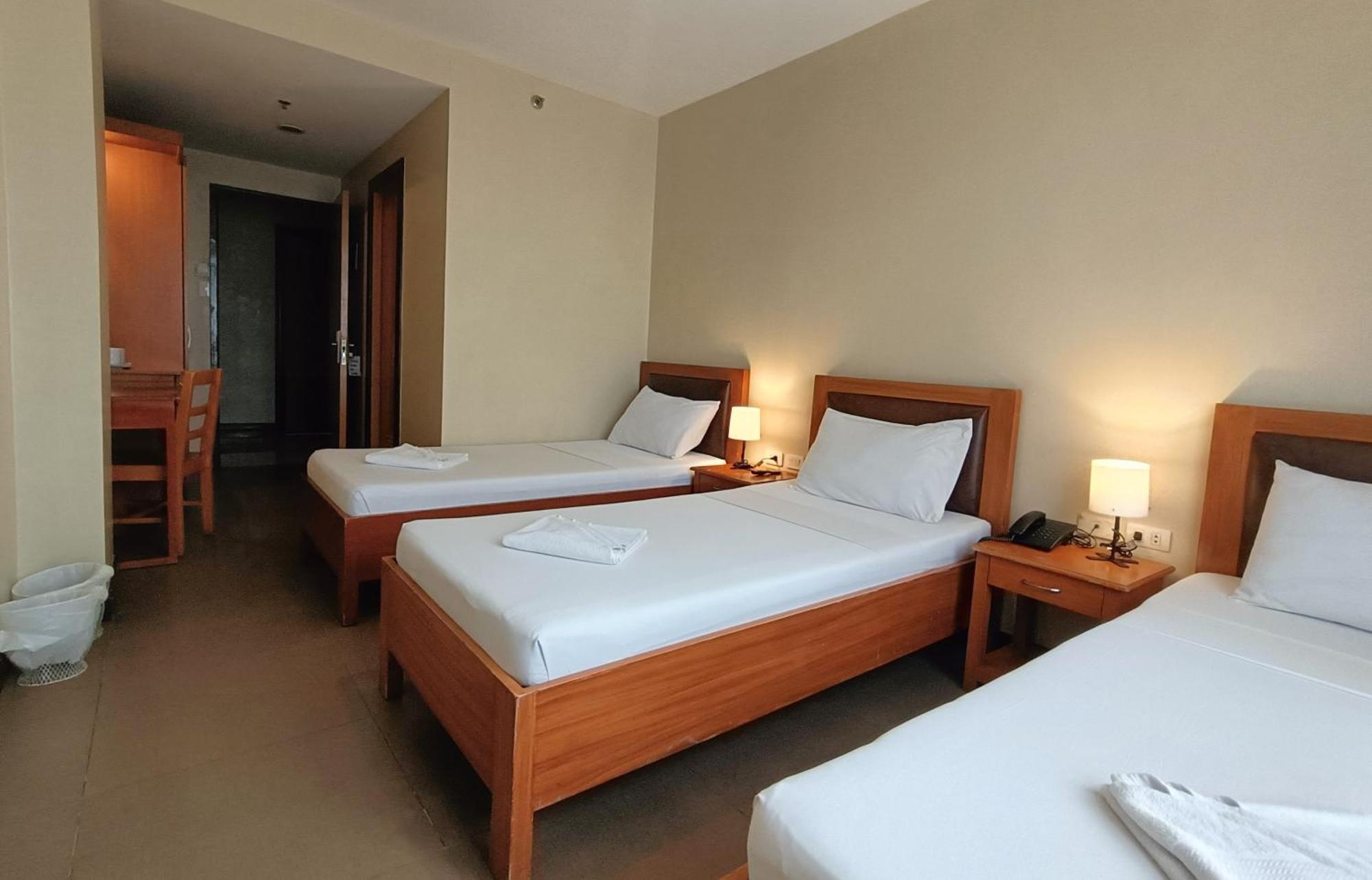 Fuente Oro Business Suites Cebu Powered By Cocotel Exterior foto