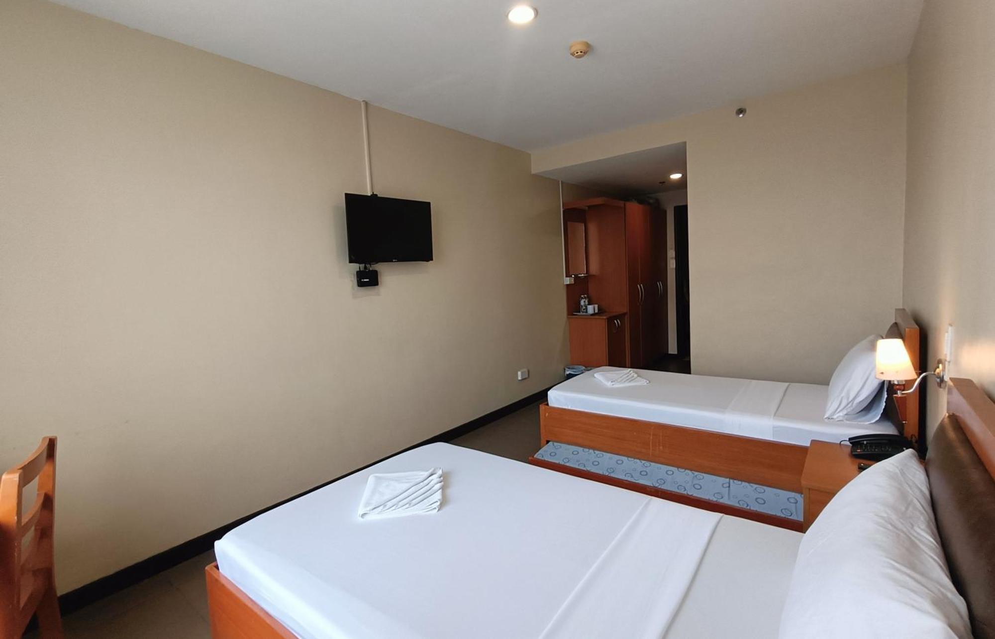 Fuente Oro Business Suites Cebu Powered By Cocotel Exterior foto